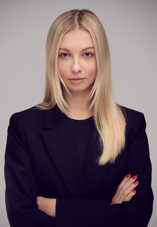 Paulina Świeca - Specjalista ds. Sprzedaży